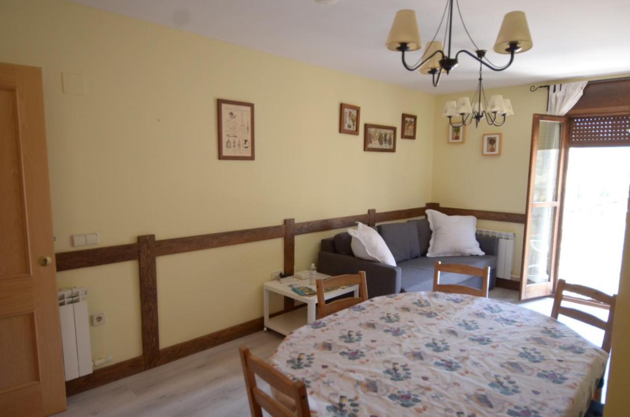 Apartamento Pena Erata Apartment Biescas  Bagian luar foto